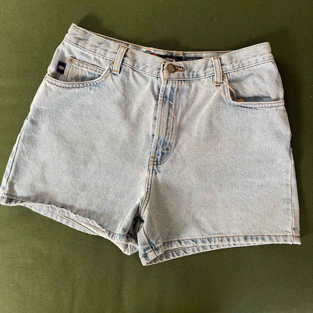 Y2K Bongo Super High Rise Light Wash Denim Shorts Sz. 11